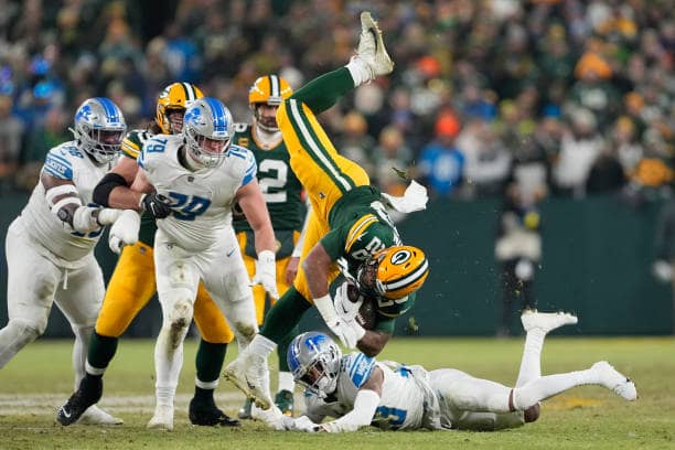 Detroit Lions vs. Green Bay Packers Week 9: Odds, Predictions, Picks & Best Bets